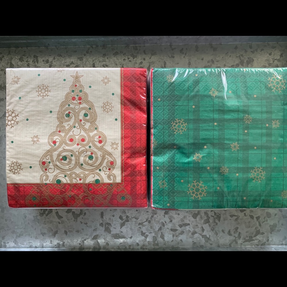 Christmas guest napkins